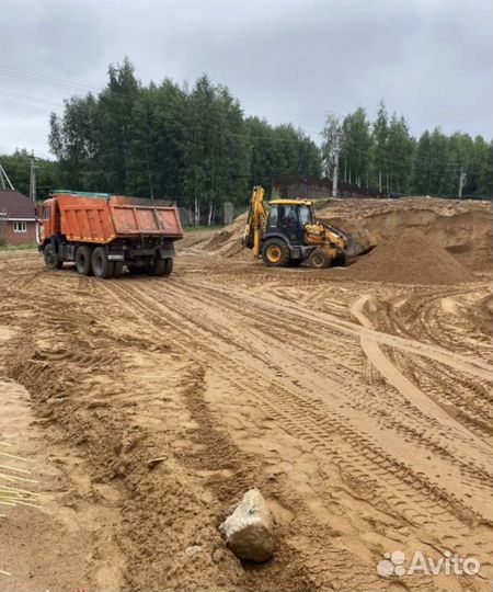 Бур, Экскаватор погрузчик jcb