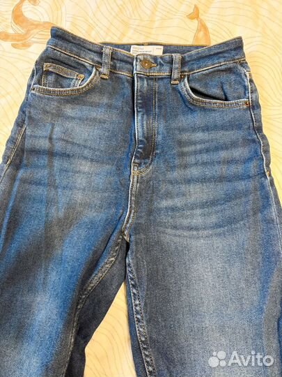 Джинсы bershka