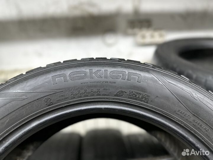Nokian Tyres Hakkapeliitta R2 215/55 R17 98R