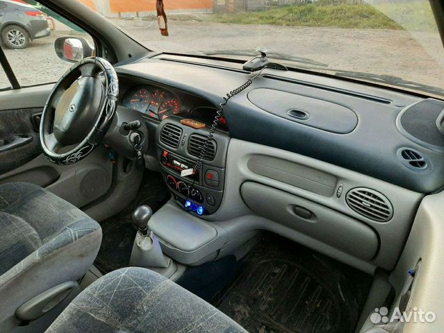 Салон renault megan scenic 1