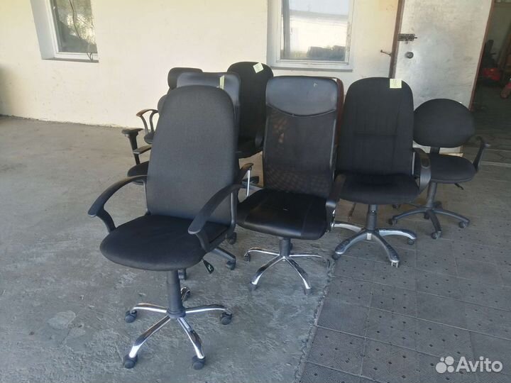 Компьютерное кресло