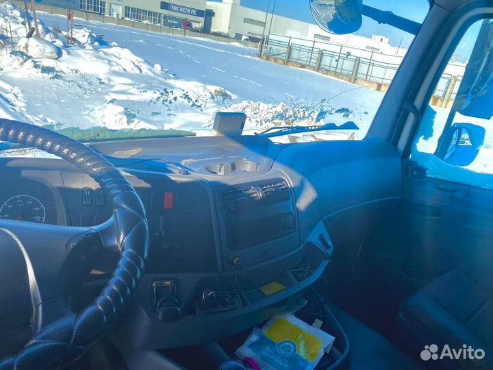 КАМАЗ 5490 NEO с полуприцепом, 2017