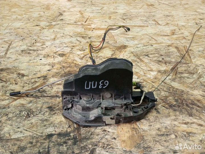 Замок двери пп под доводчик BMW 5,6,x5,e60,e63,e70