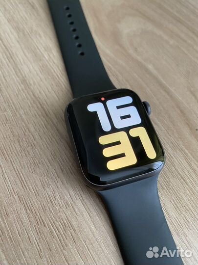 Часы apple watch 6 44 mm