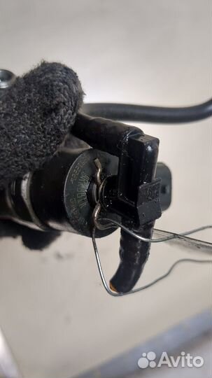 Форсунка топливная Opel Vivaro, 2012