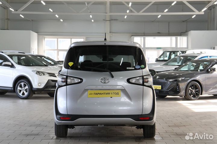 Toyota Sienta 1.5 CVT, 2018, 125 000 км