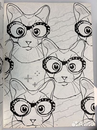 Раскраска антистресс коты и сканди