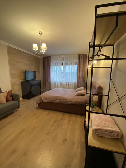 2-к. квартира, 58 м², 4/9 эт.