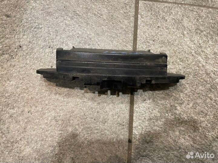 Крышка подлокотника Mercedes-Benz S-Class W221