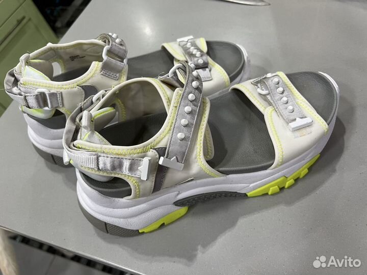 Босоножки ash 39