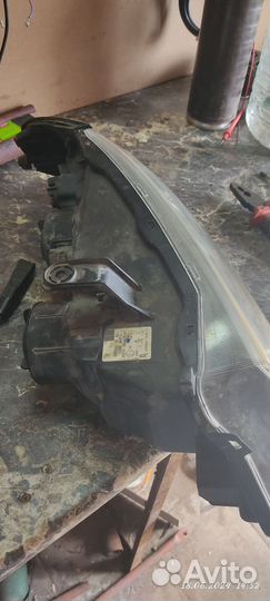 Фары на nissan almera н16