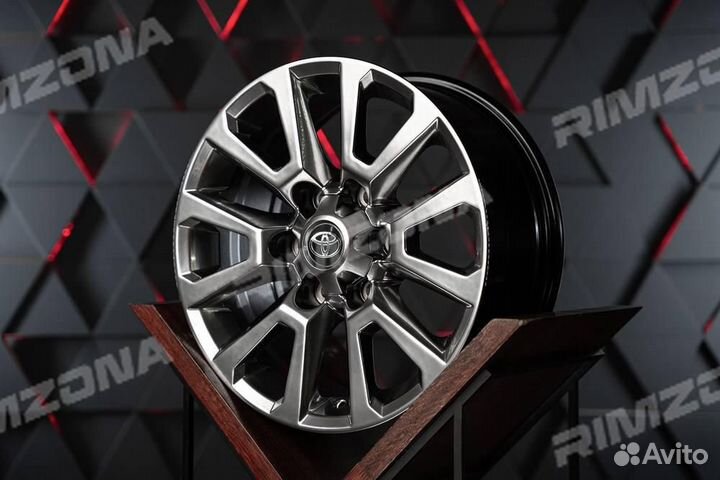 Литой диск в стиле Toyota R18 6x139.7