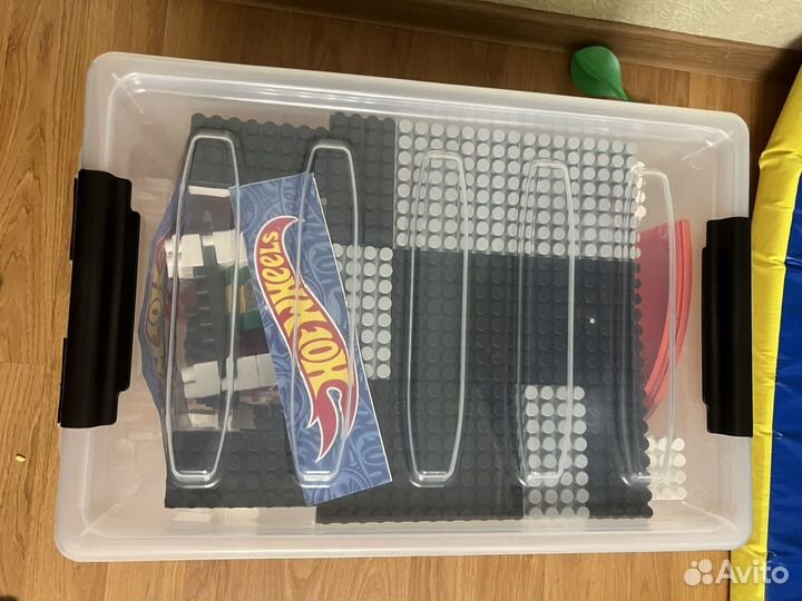 Hot wheels парковка