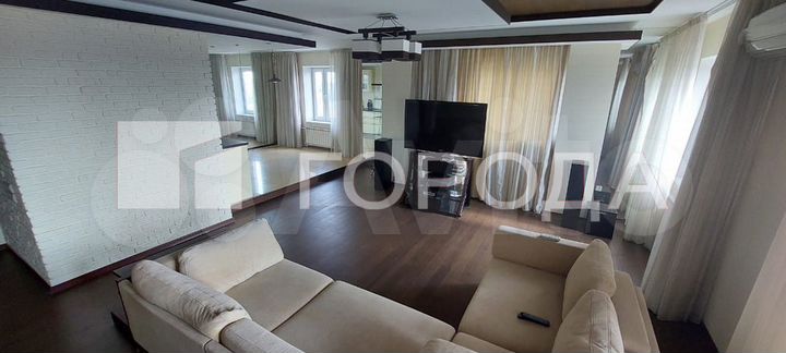 2-к. квартира, 90 м², 12/15 эт.