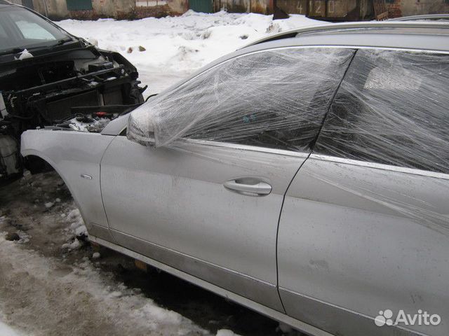 Дверь передняя левая Mercedes-Benz W212