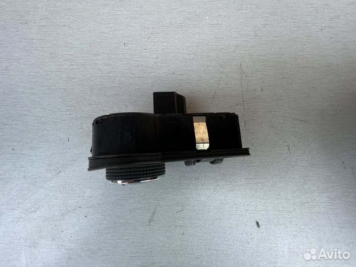 Блок управления светом Chevrolet Orlando 2010