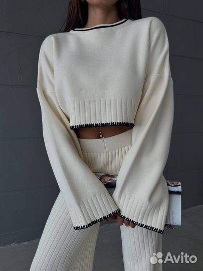 Костюм женский