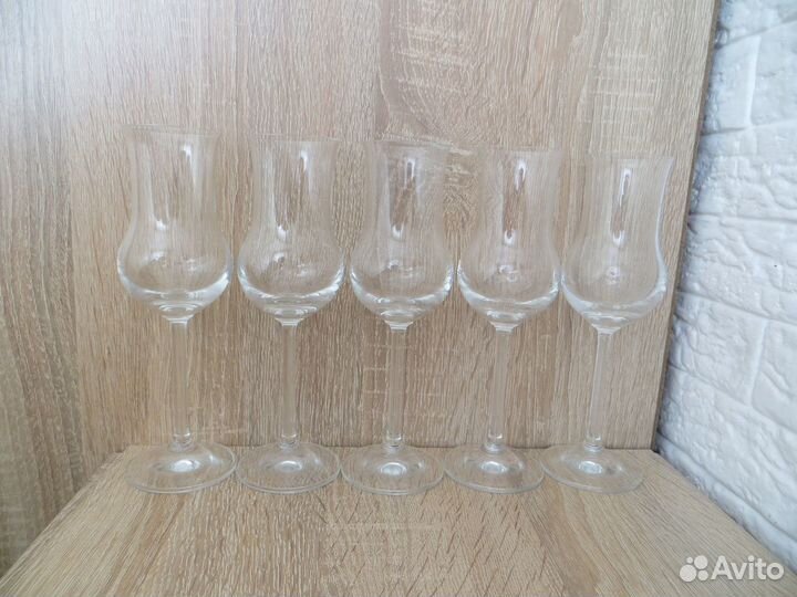 Бокалы для пива и фужеры,по 5 шт,стекло,новые