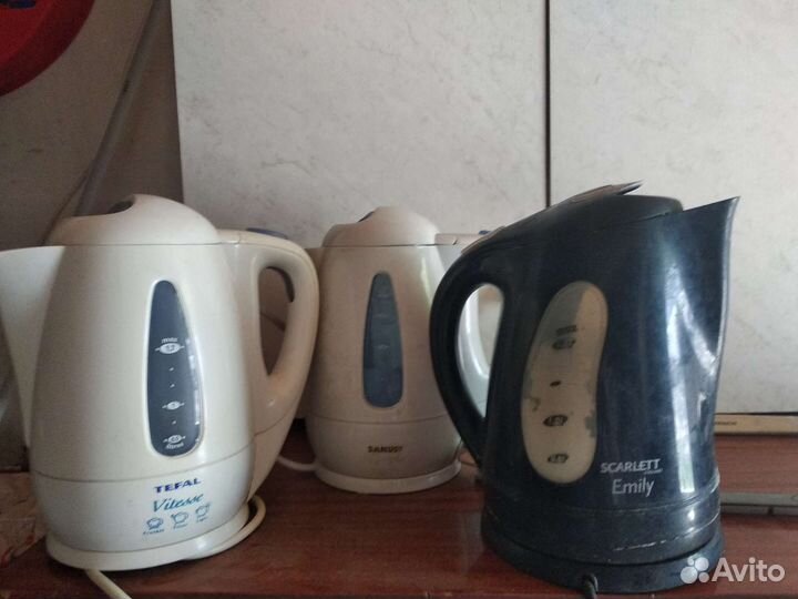 Чайник электрический на запчасти