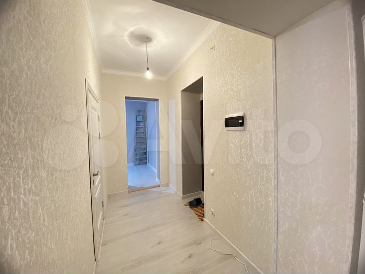 2-к. квартира, 48 м², 1/3 эт.