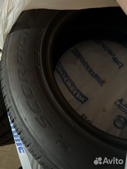 Pirelli Scorpion Zero All Season 275/55 R19 111V