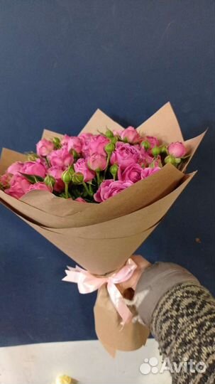 Букет из кустовые розы Мисти баблз