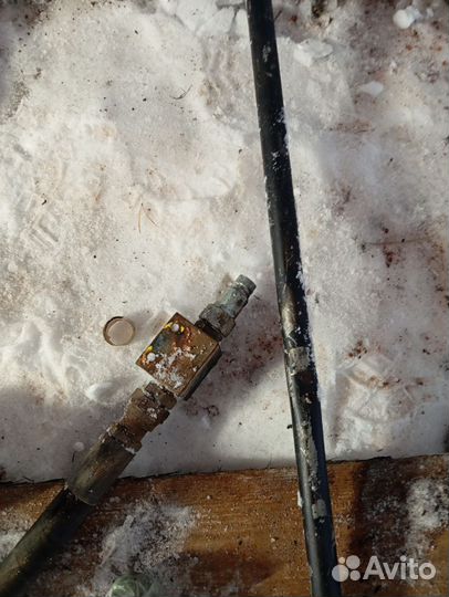 Гидролиния на экскпватор-погрузчик