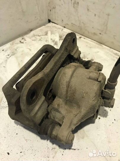 Суппорт тормозной передний левый Gaz 31105 2008