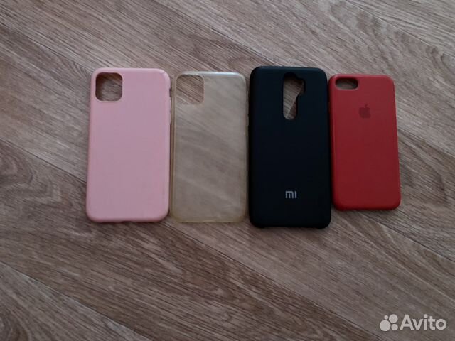 Чехлы на телефон