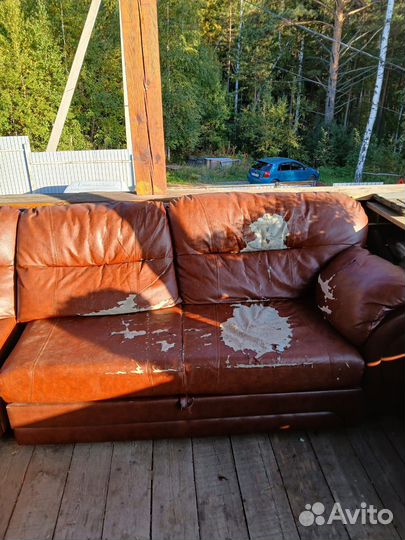 Угловой диван