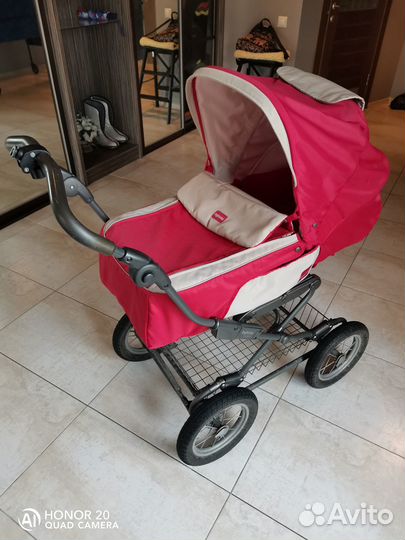 Коляска Inglesina Comfort для новорождённых. 2 в 1