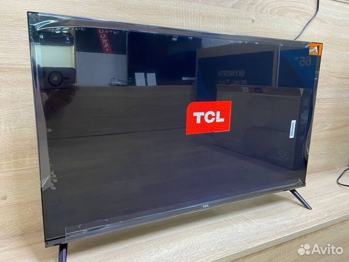 Смарт телевизор TCL 32S5400A