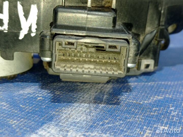 Переключатель поворотов Toyota Camry 40 седан 2008