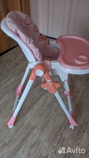 Детский стульчик для кормления