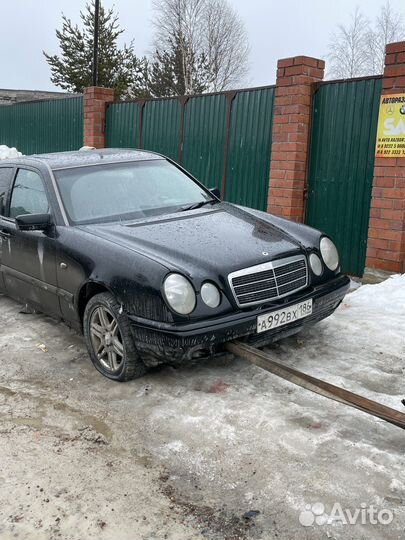 Автомобиль по запчастям