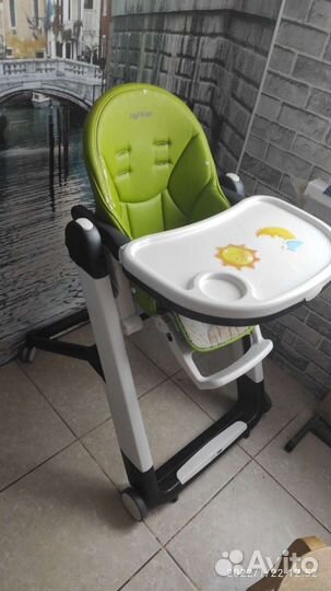 Стульчик для кормления peg perego