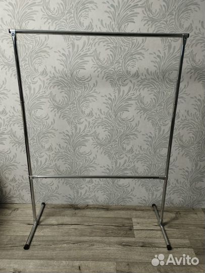 Вешалка напольная