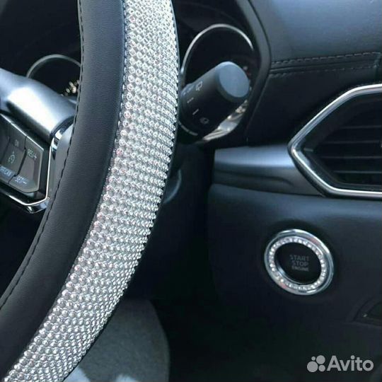 Оплётки на руль со стразами