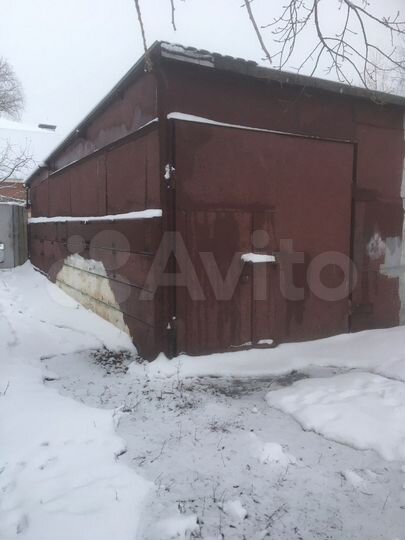 Гараж, > 30 м²