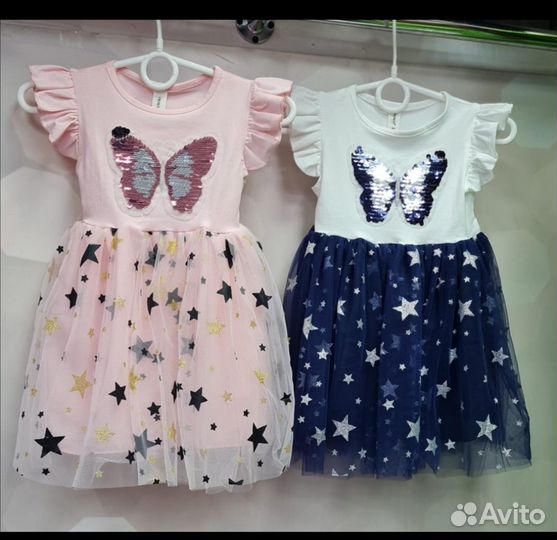 Платье для девочки нарядное,с бабочкой,104размер
