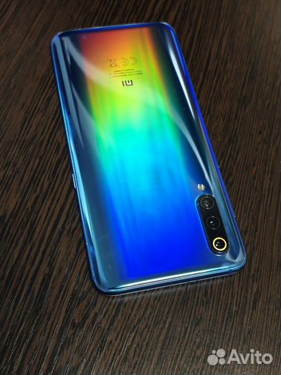 Xiaomi Mi 9, 6/128 ГБ