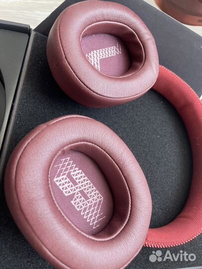 Наушники JBL live 500bt