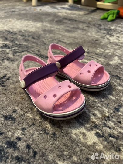 Сандалии crocs детские