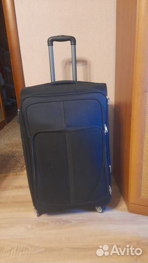 Чемодан на колесах