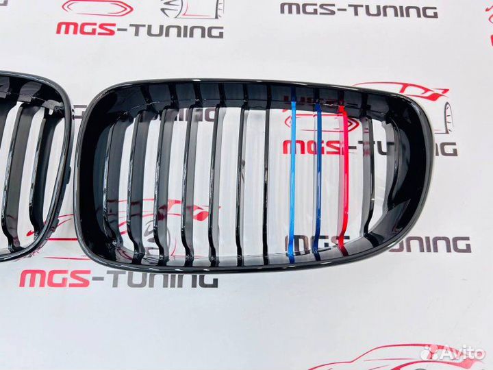 Ноздри BMW 1 Series E81/E87 Дорест. мp+Триколор