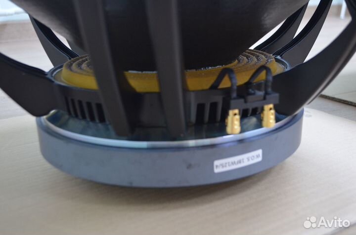 18 динамики 1400/2800 вт (aes) для сабвуфера