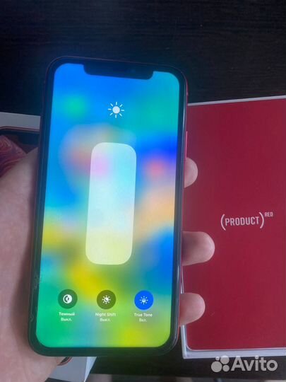 iPhone XR 64gb red