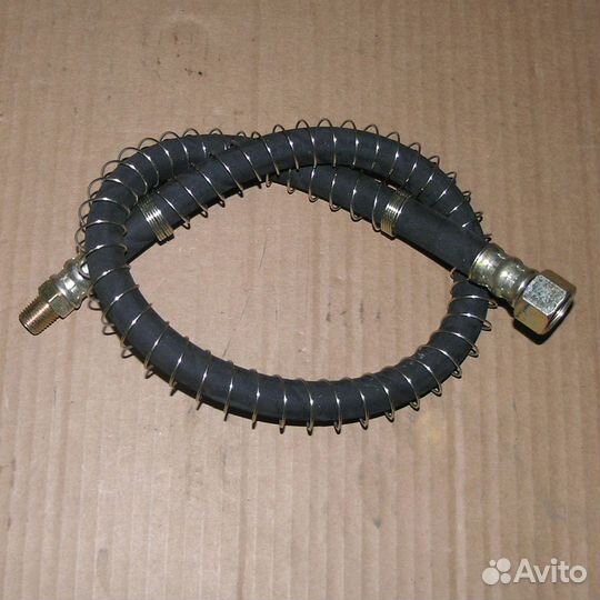 Шланг маз L 74см в пружине к тормозным камерам