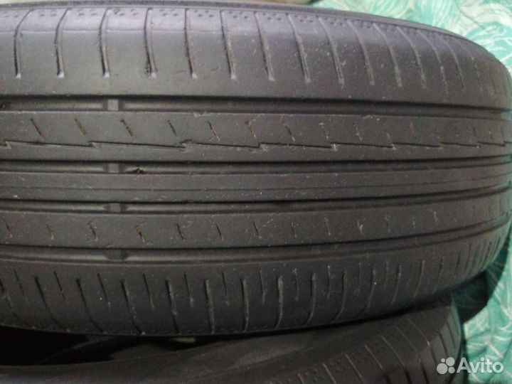 Yokohama BluEarth-A 215/65 R17