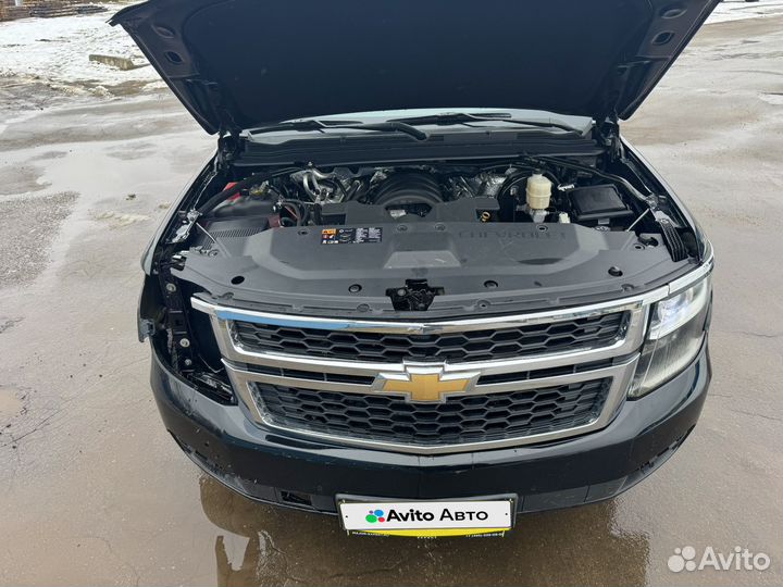 Chevrolet Tahoe 6.2 AT, 2017, битый, 106 000 км